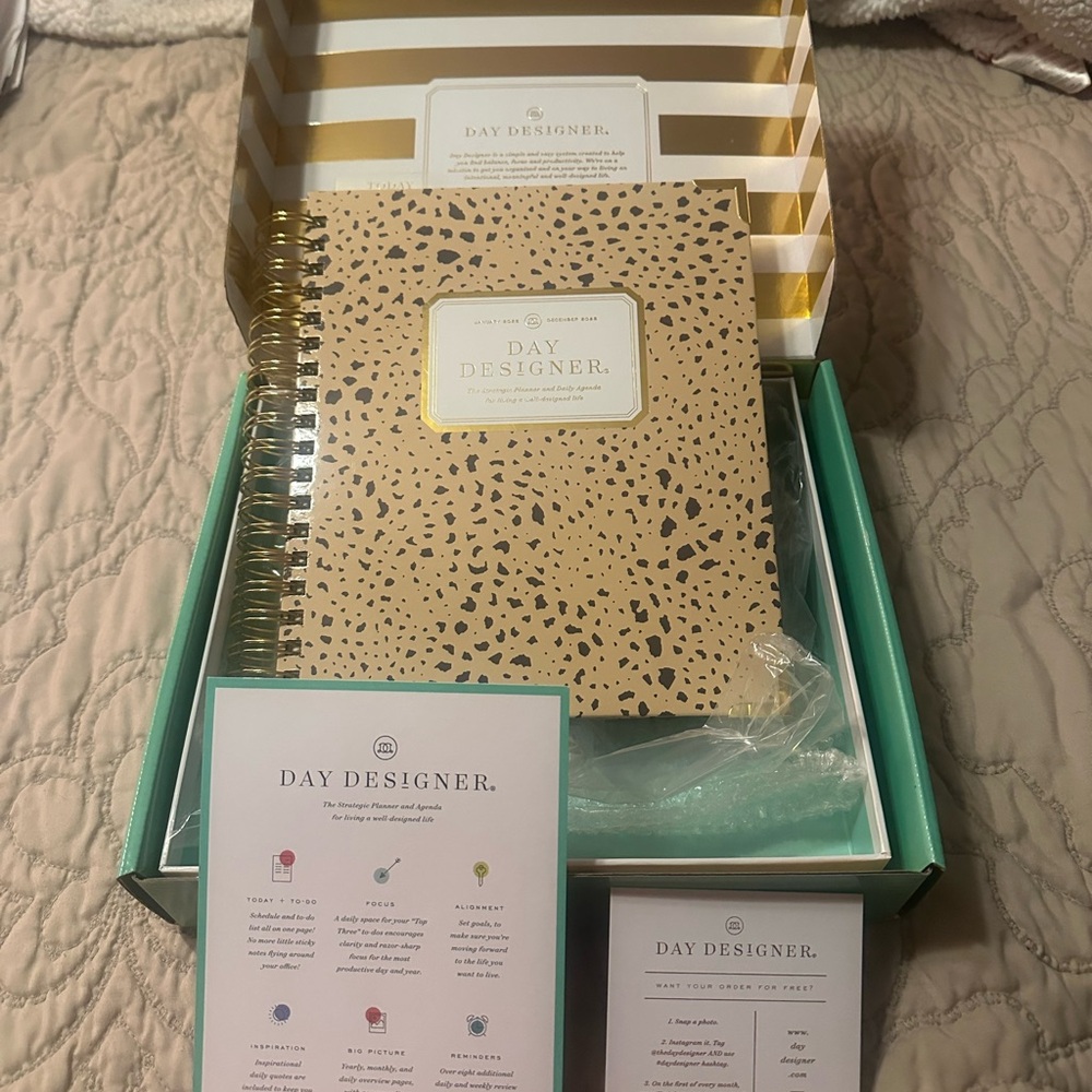 Day Designer 2025 planner/productivity system